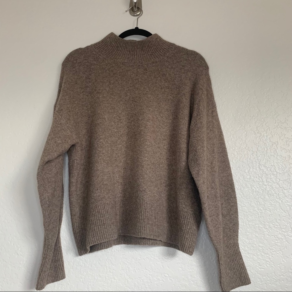 HM Mockneck Sweater